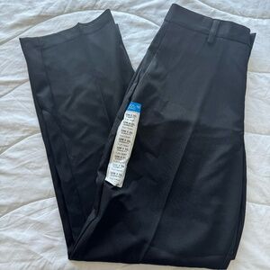 Haggar Cool 18 Pro Classic Fit Dress Pants NWT